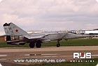 Flight MiG-25: checking engines on the runway